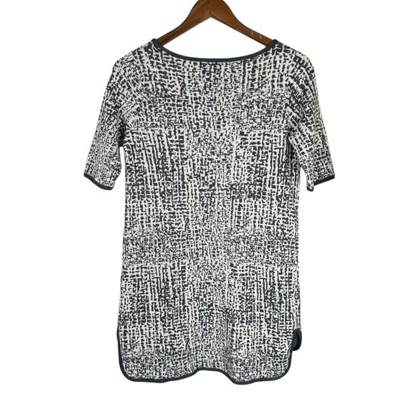 W by Worth New York 100% Wool Gray Print Short Sleeve Mini Knit Sweater Dress - Picture 8 of 12